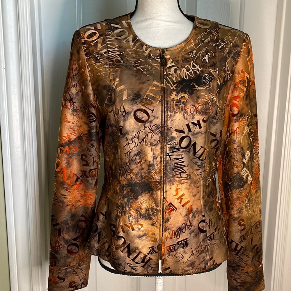 Nueva Jacket